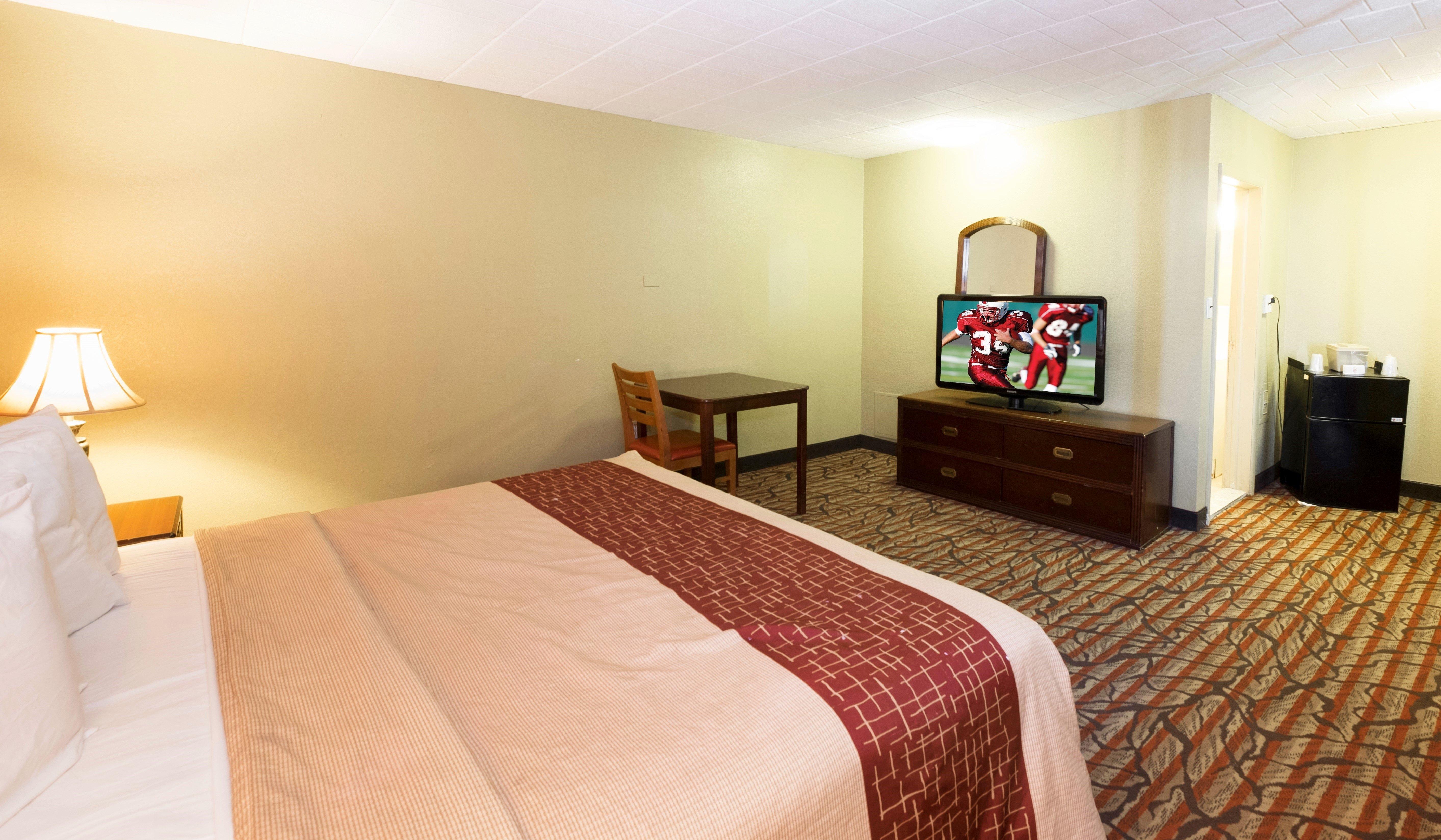Red Roof Inn Baltimore Northwest Exterior photo