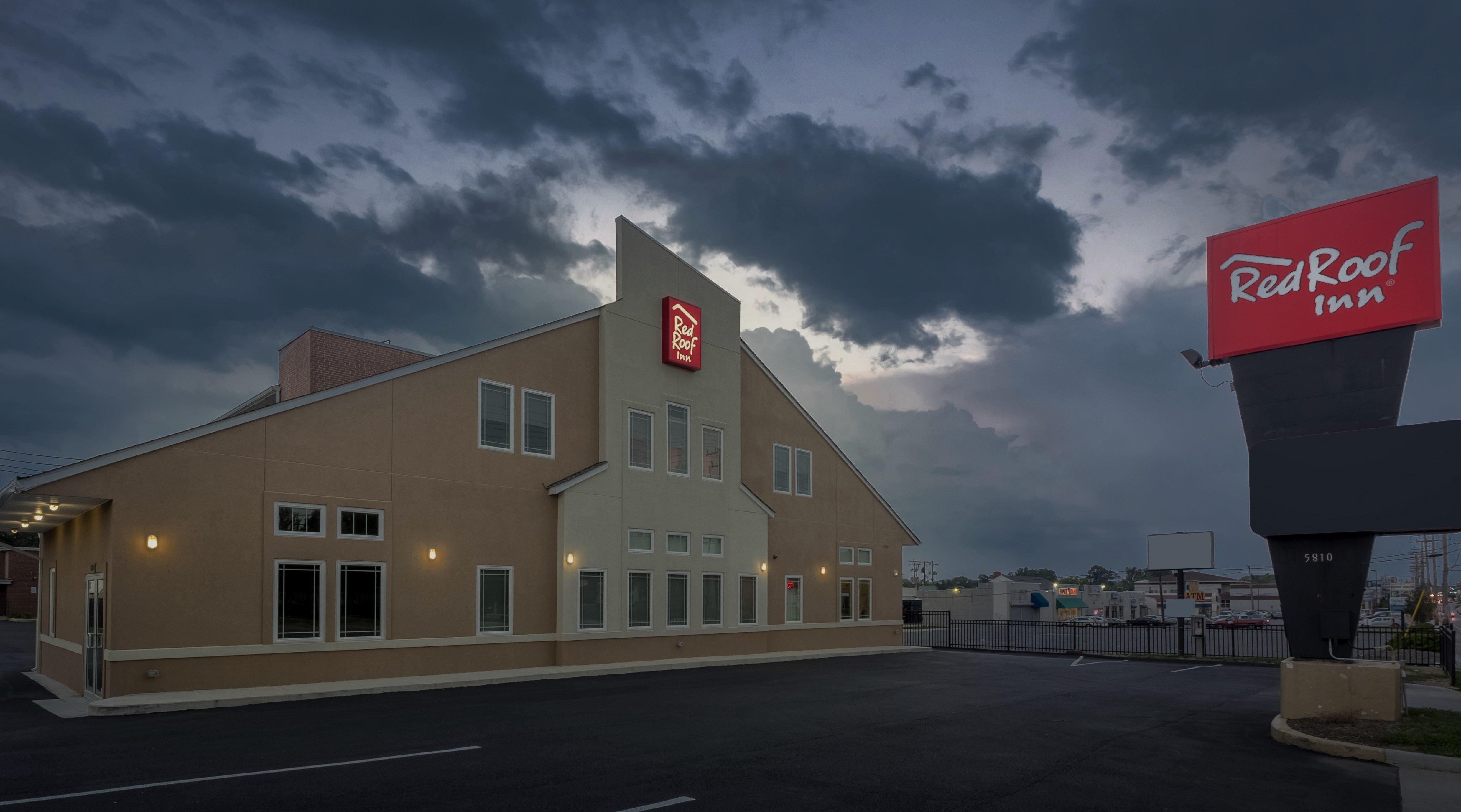 Red Roof Inn Baltimore Northwest Exterior photo